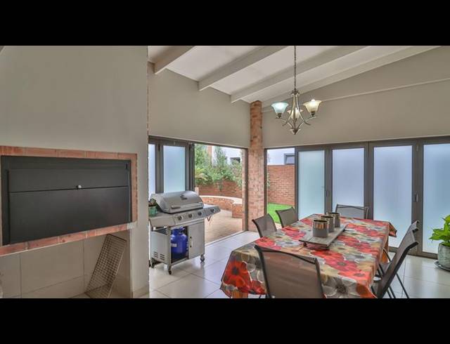 4 BEDROOM HOUSE FOR SALE IN MIDSTREAM RIDGE